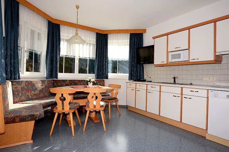Apartment 3 with kitchen in Appart Ischglerblick